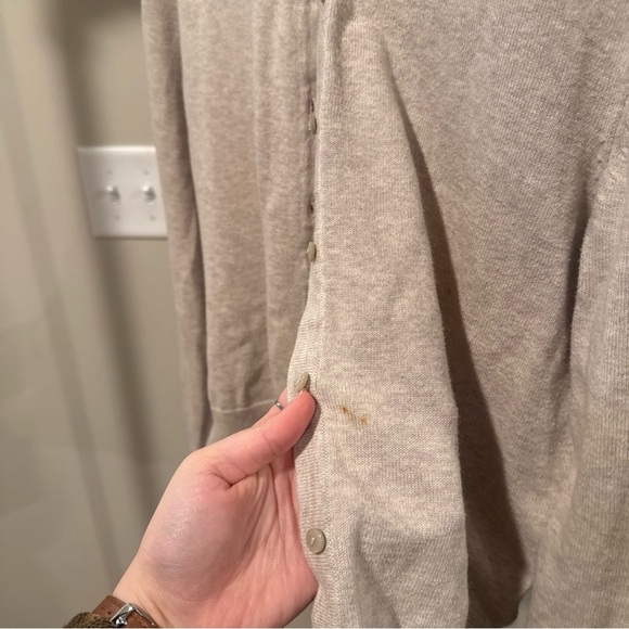 H&M Cream Colored Cardigan Size Large Women’s Button Down Basic Style - Picture 3 of 4